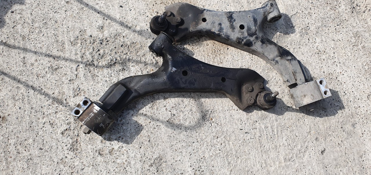 Brat Bascula stanga dreapta Opel Antara 2007 2008 2009 2010