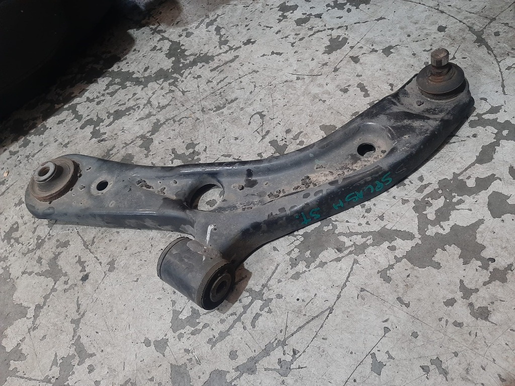 Brat bascula stanga fata 1.2b suzuki splash 2009