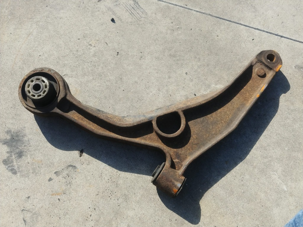 Brat bascula stanga fata 2.0 d dodge journey spn030417