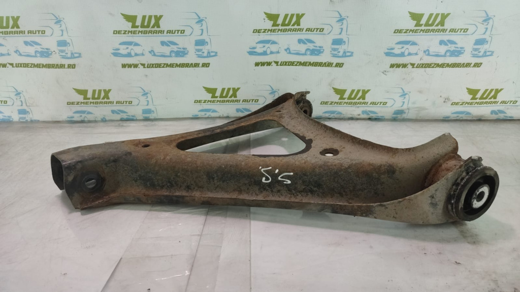 Brat bascula stanga spate 7p0505351d Volkswagen VW Touareg generatia 2 7P [2010 - 2014] 3.0 TDI 240cp CASA
