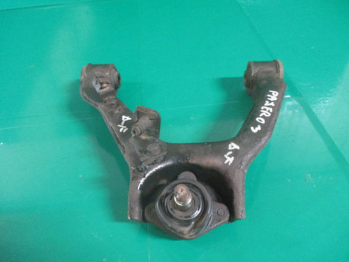 BRAT / BASCULA SUPERIOARA DREAPTA FATA MITSUBISHI PAJERO SHOGUN III FAB. 1999 – 2007 ⭐⭐⭐⭐...