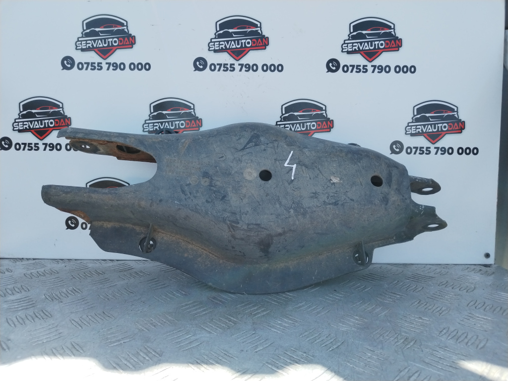 Brat dreapta spate Mercedes-Benz C-Class (2007->) [W204] 2.2 Motorina 2012, A2043520888