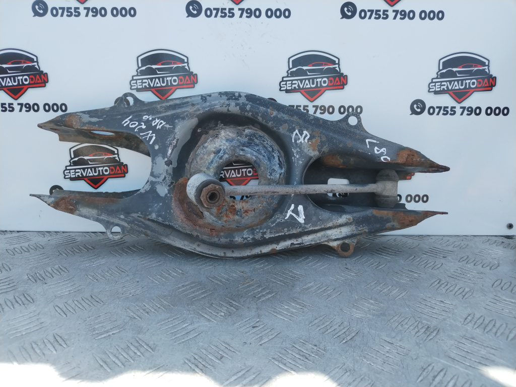 Brat dreapta spate Mercedes-Benz C-Class (2007->) [W204] 2.2 Motorina 2012, A2043520402
