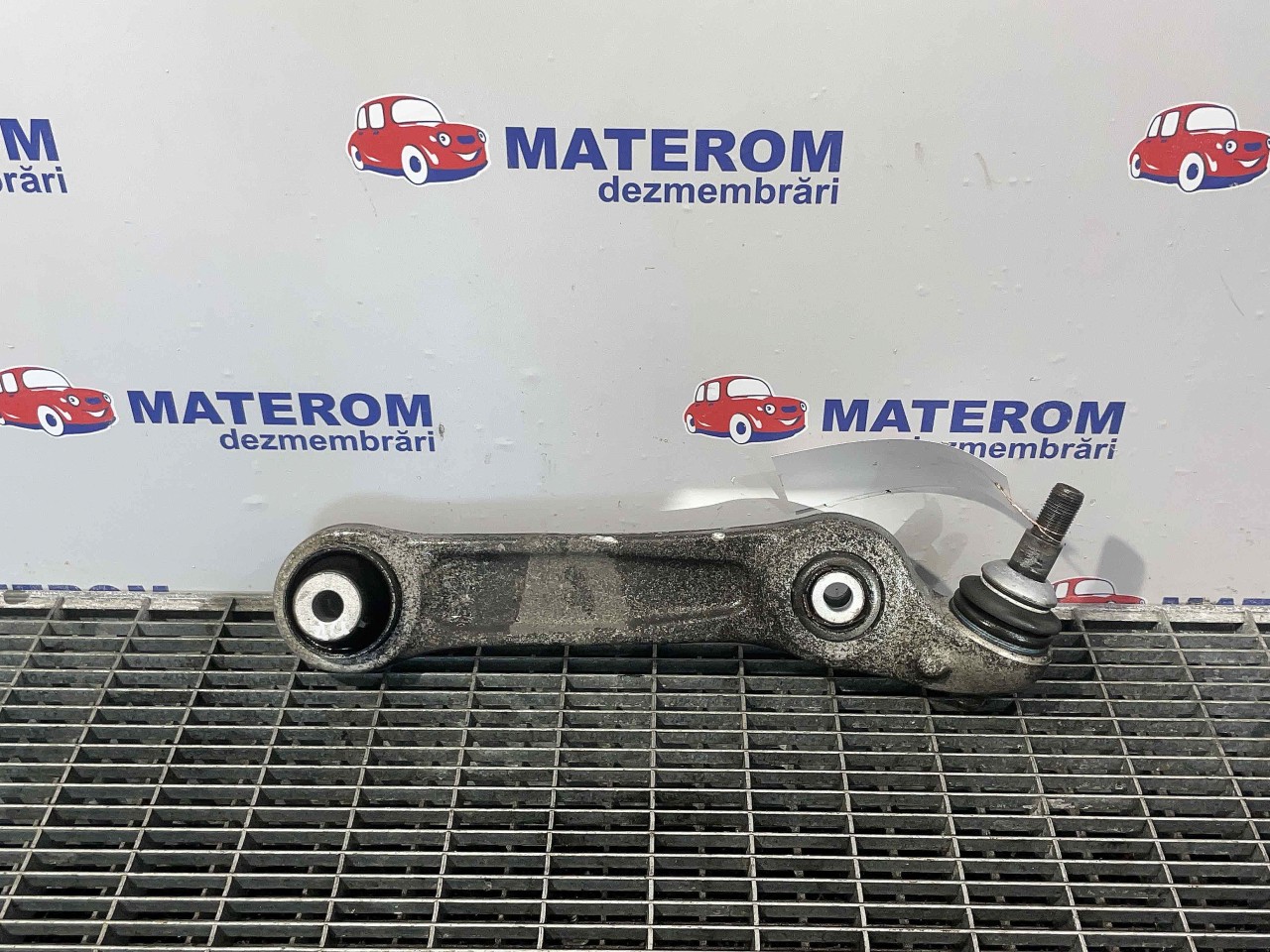 BRAT FATA INFERIOR DREAPTA BMW SERIA 5 F 10 SERIA 5 F 10 2.0 D - (2010 2014)