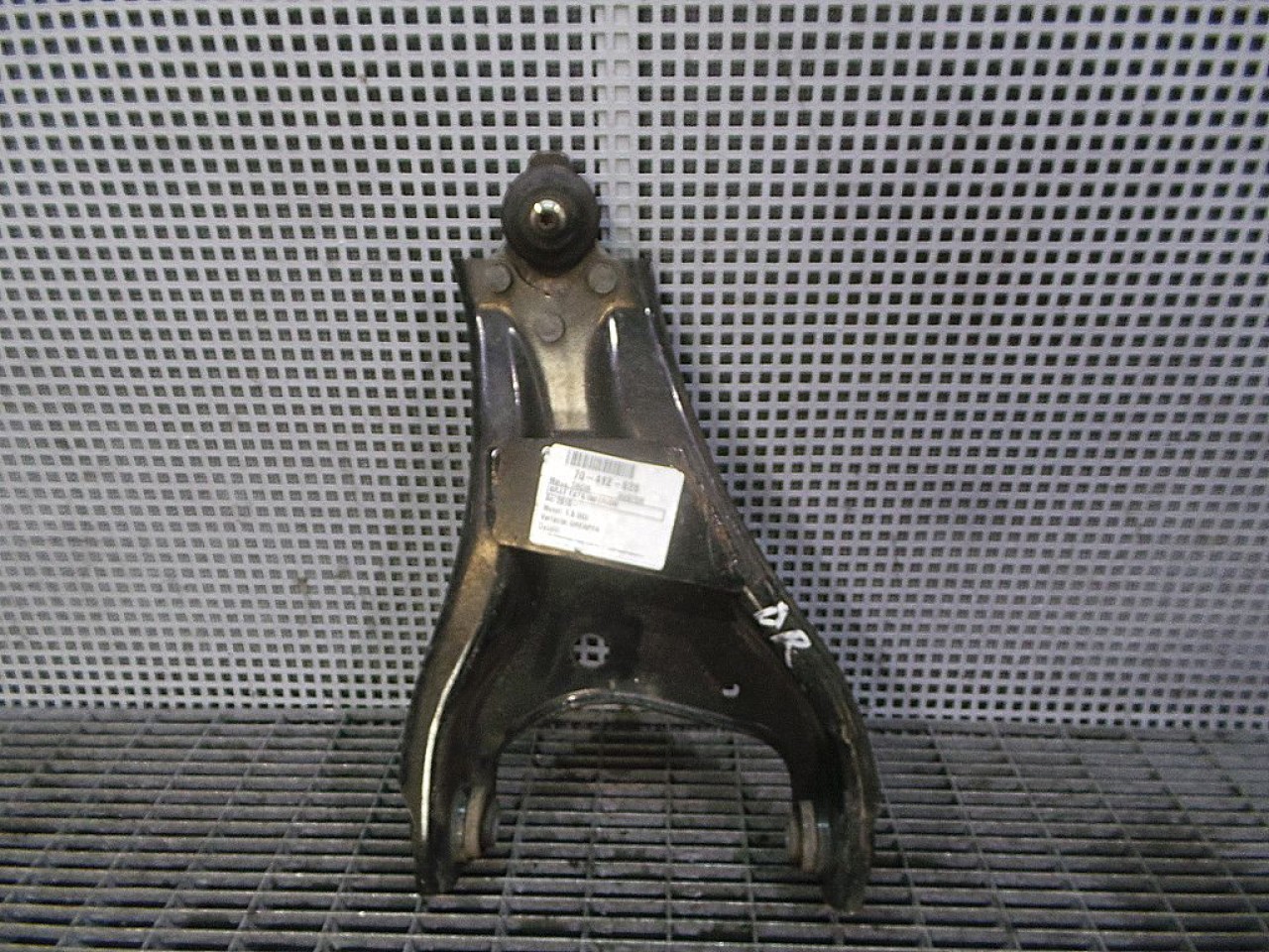 BRAT FATA INFERIOR DREAPTA DACIA DUSTER 1.5 DCI - (2010 2013)