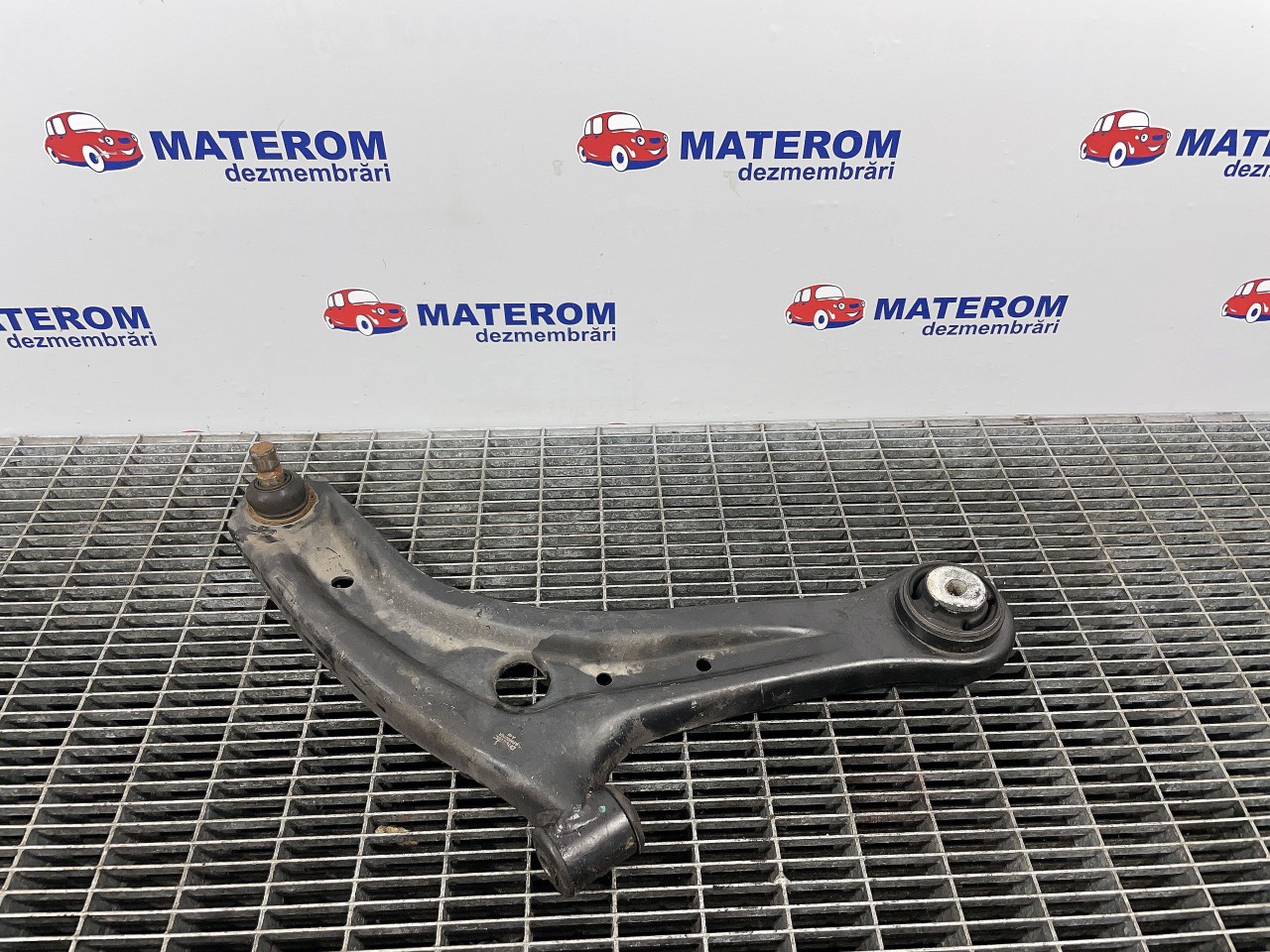 BRAT FATA INFERIOR DREAPTA FORD FIESTA FIESTA 1.0 ECOBOOST - (2012 2017)