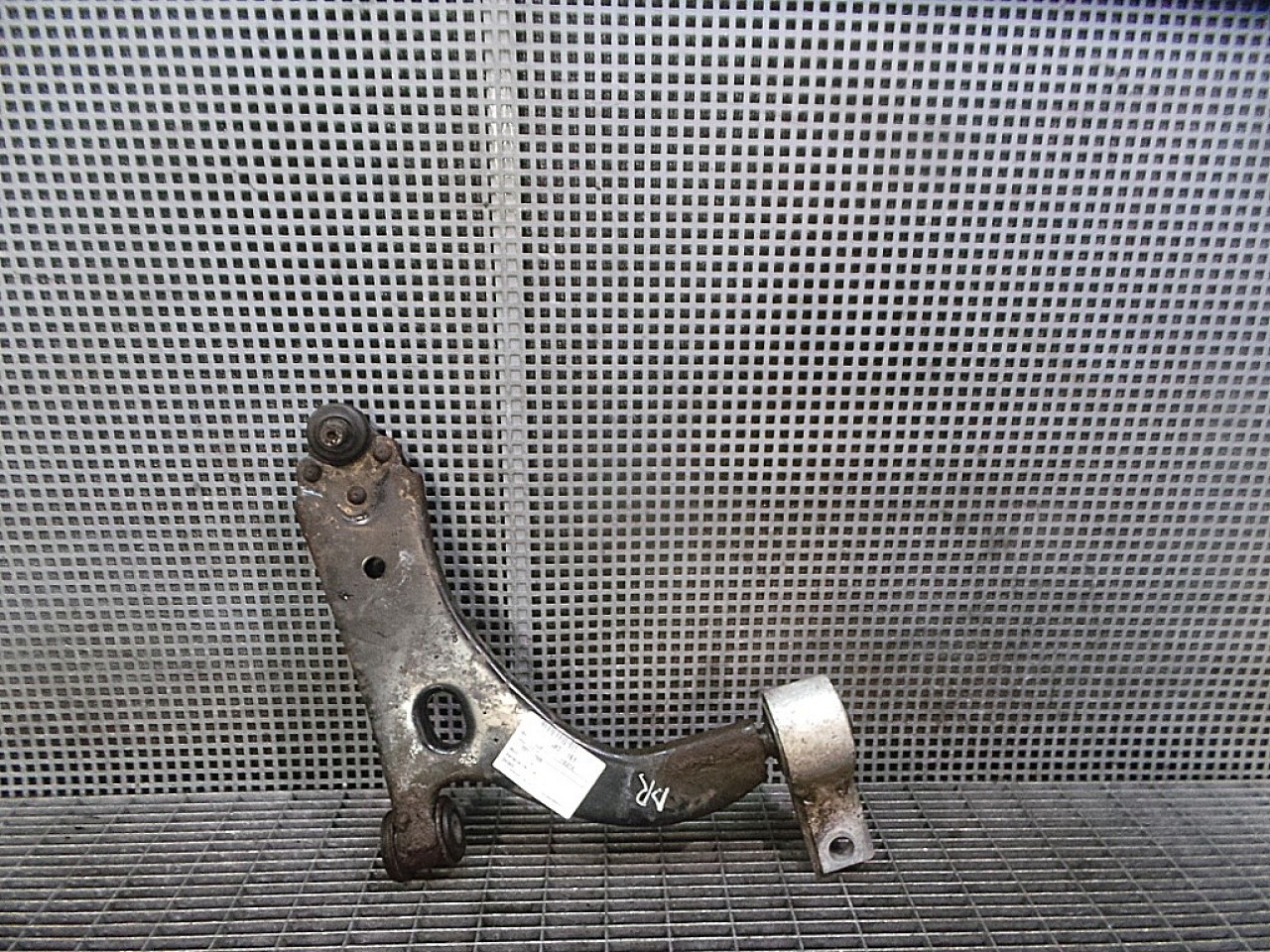 BRAT FATA INFERIOR DREAPTA FORD FIESTA FIESTA 1.25 INJ - (2005 2008)