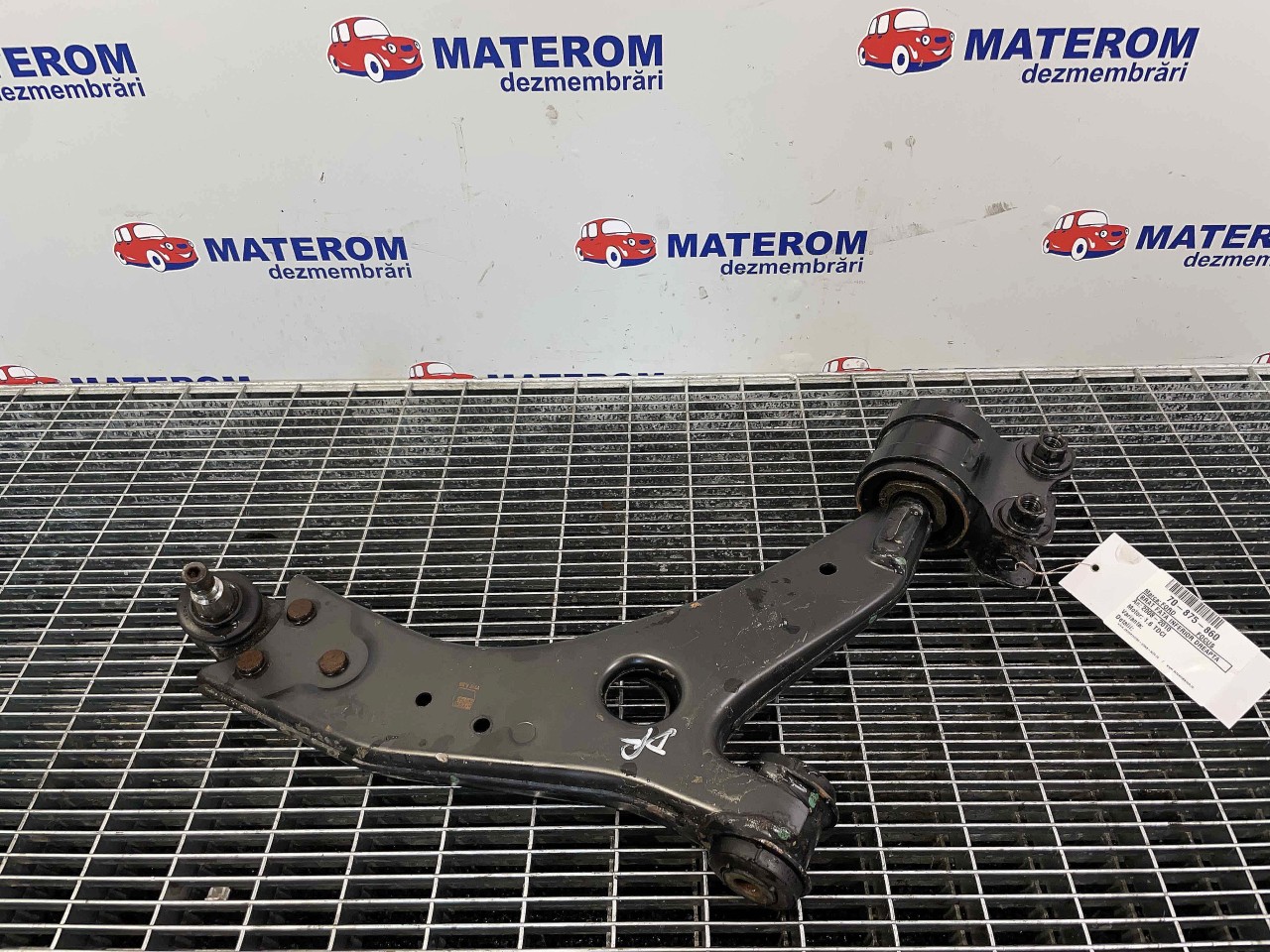 BRAT FATA INFERIOR DREAPTA FORD FOCUS 1.6 TDCI - (2008 2010)