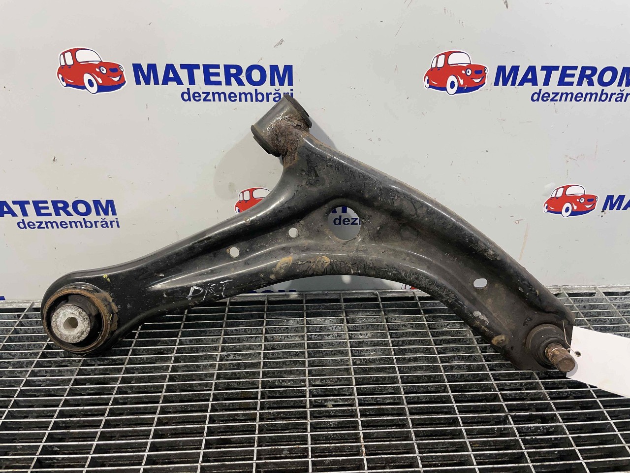 BRAT FATA INFERIOR DREAPTA FORD TRANSIT COURIER 1.5 TDCI - (2014 2022)