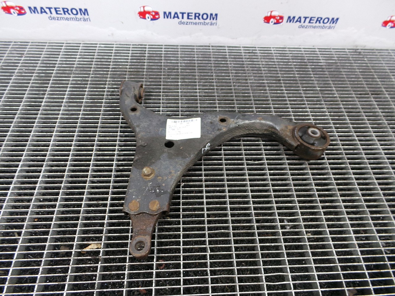 BRAT FATA INFERIOR DREAPTA KIA CEED CEED 1.6 CRDI - (2006 2012)