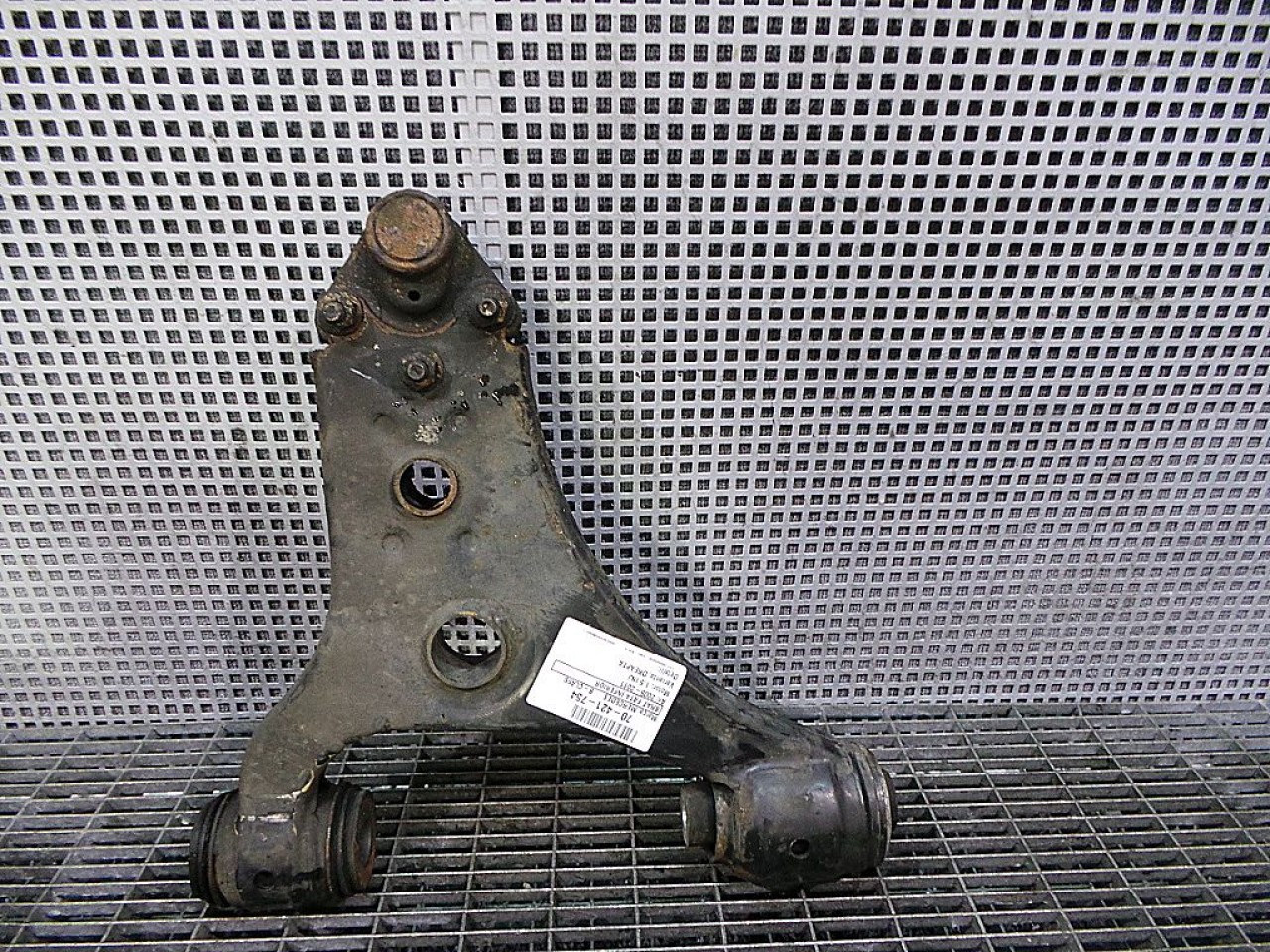 BRAT FATA INFERIOR DREAPTA MERCEDES B-CLASS 1.5 INJ - (2005 2011)