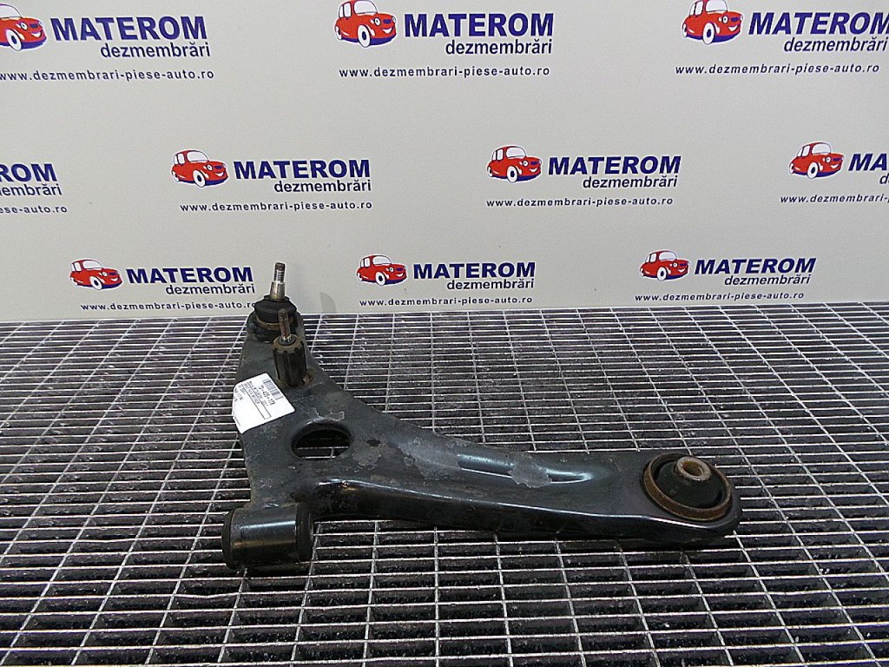 BRAT FATA INFERIOR DREAPTA MITSUBISHI COLT 1.1 INJ - (2004 2008)