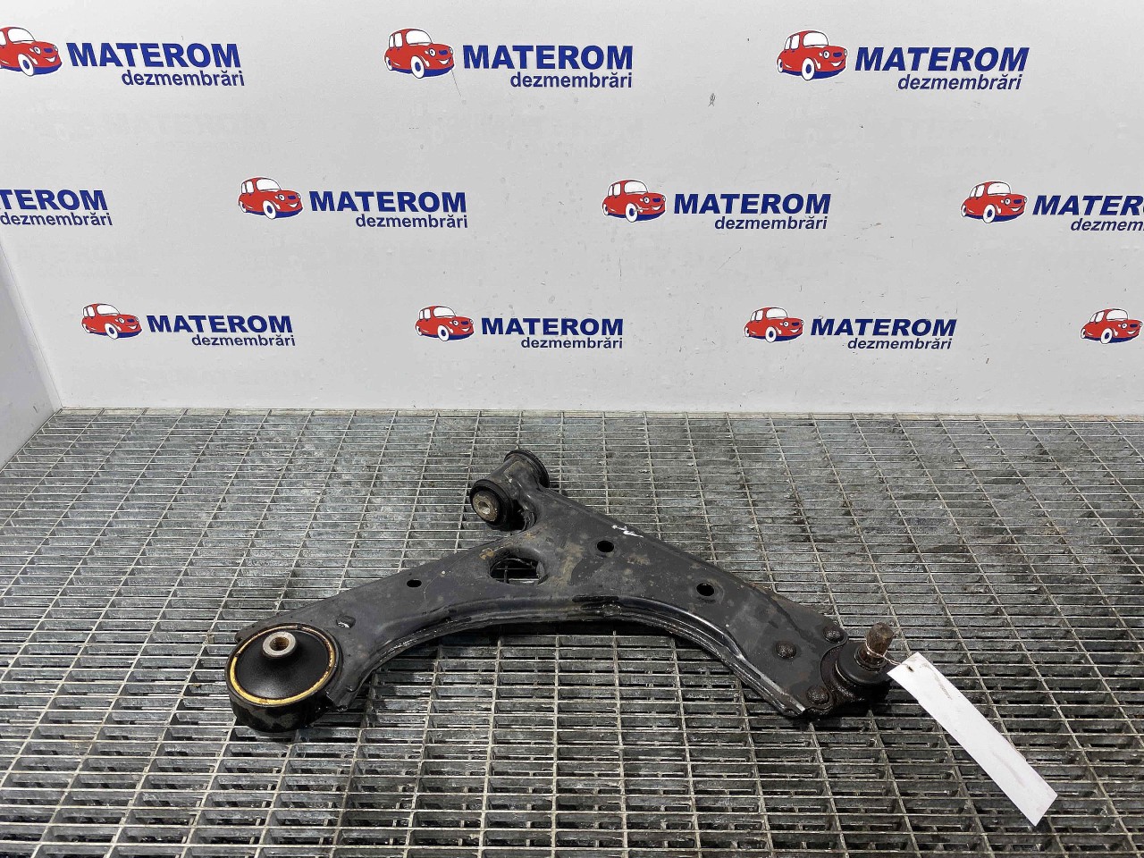 BRAT FATA INFERIOR DREAPTA OPEL CORSA D A13DTE - (2011 2014)