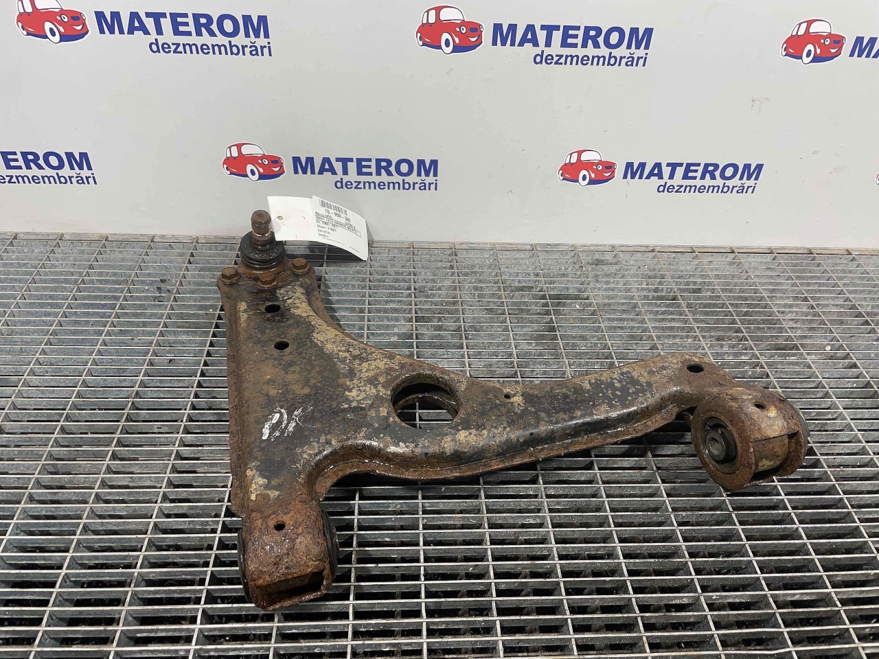 BRAT FATA INFERIOR DREAPTA OPEL ZAFIRA B Z19DT - (2005 2011)