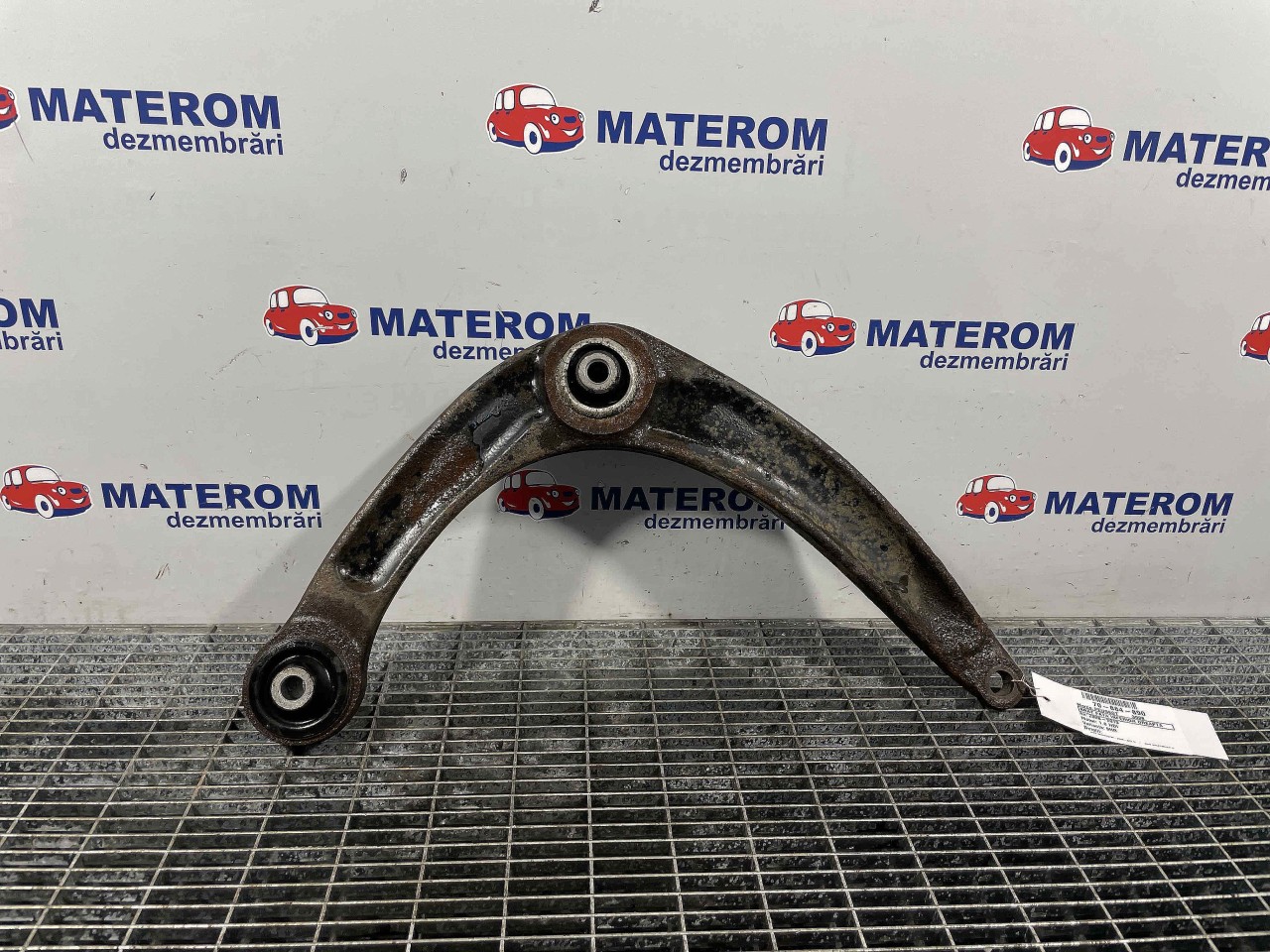BRAT FATA INFERIOR DREAPTA PEUGEOT 3008 3008 1.6 HDI - (2008 2013)