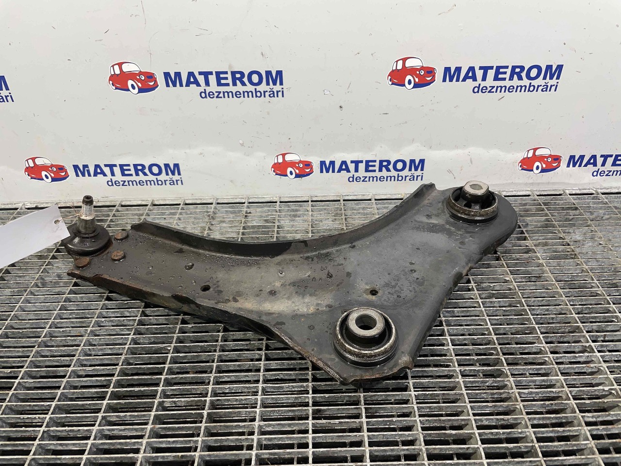 BRAT FATA INFERIOR DREAPTA RENAULT MEGANE MEGANE 1.5 DCI - (2012 2016)
