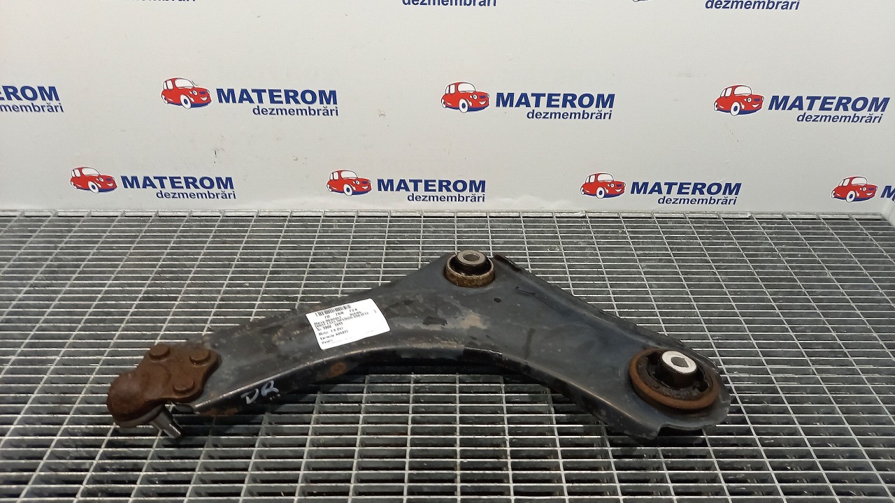 BRAT FATA INFERIOR DREAPTA RENAULT SCENIC 1.5 DCI - (2009 2013)