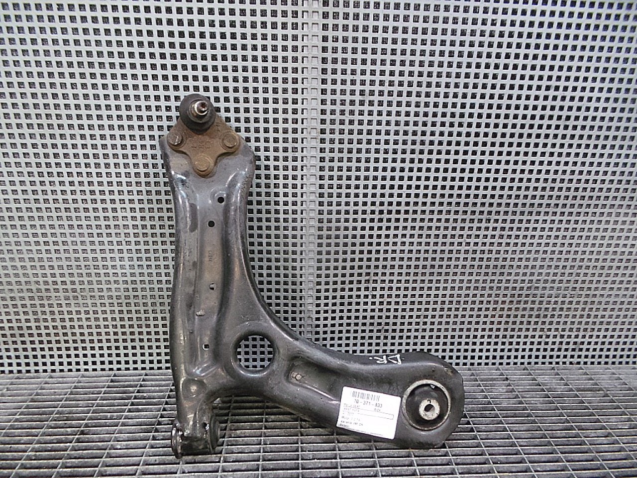 BRAT FATA INFERIOR DREAPTA SEAT IBIZA 1.2 TSI - (2008 2012)