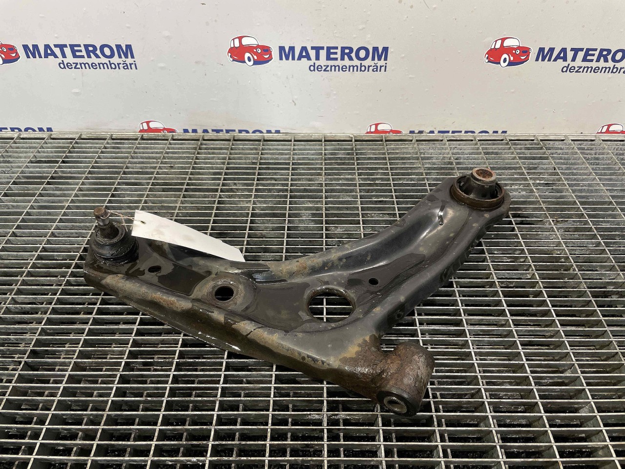 BRAT FATA INFERIOR DREAPTA TOYOTA AYGO 1.0 INJ - (2014 2018)