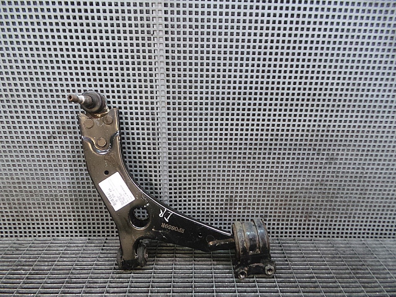 BRAT FATA INFERIOR DREAPTA VOLVO S40 2.0 D - (2004 2012)