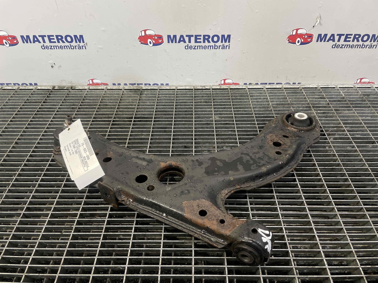BRAT FATA INFERIOR DREAPTA VW NEW BEETLE NEW BEETLE 1.6 INJ - (1998 2005)