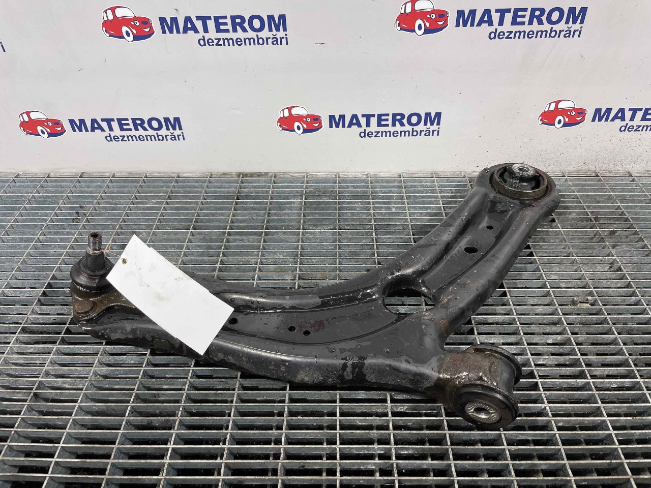BRAT FATA INFERIOR DREAPTA VW PASSAT 1.6 TDI - (2014 2019)