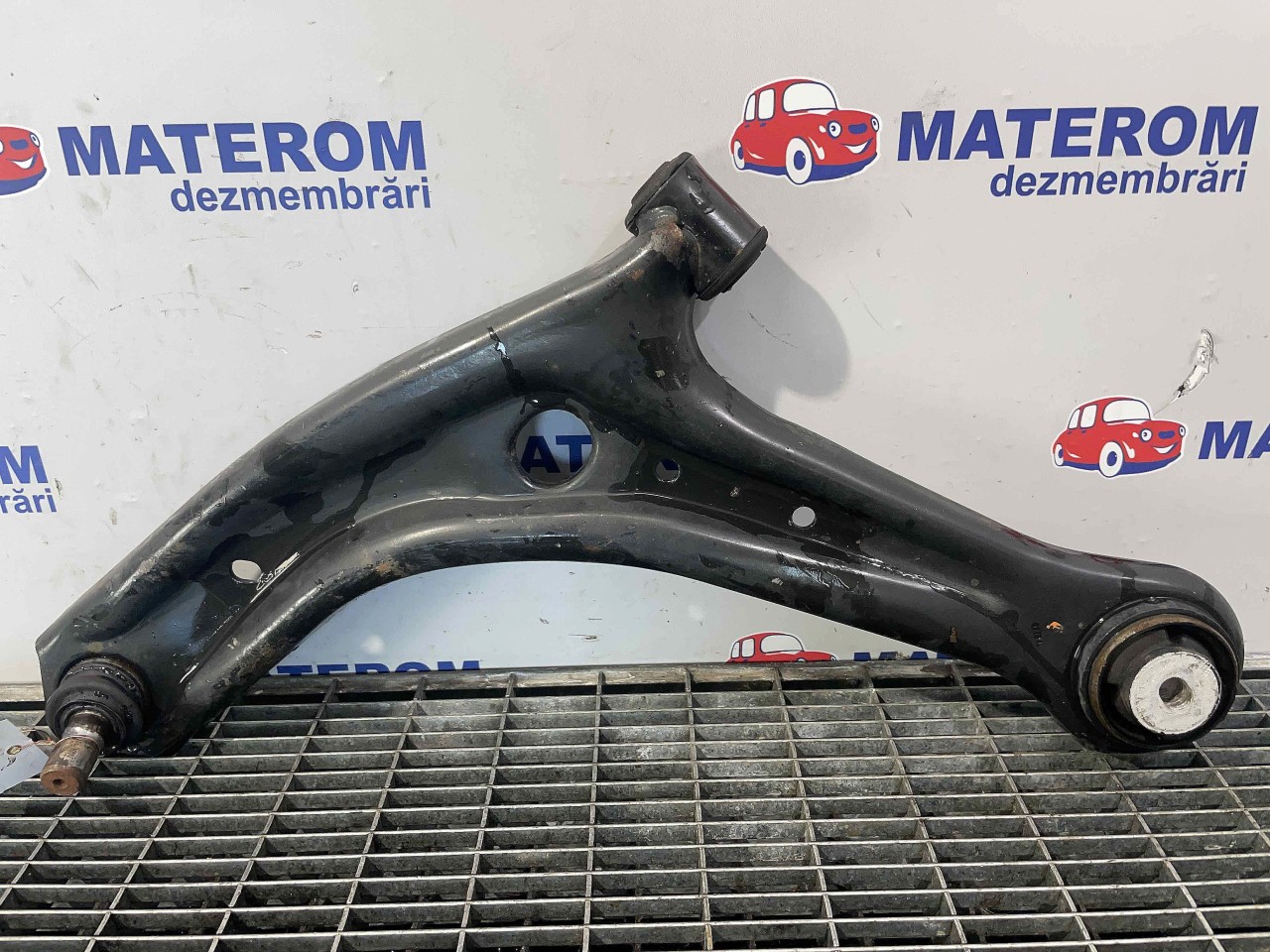 BRAT FATA INFERIOR STANGA FORD B-MAX 1.6 INJ - (2012 2017)