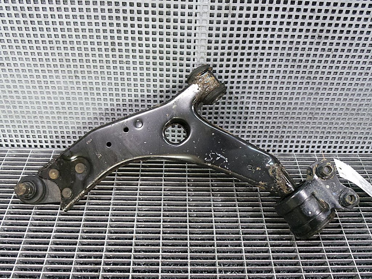 BRAT FATA INFERIOR STANGA FORD KUGA 2.0 TDCI - (2008 2012)