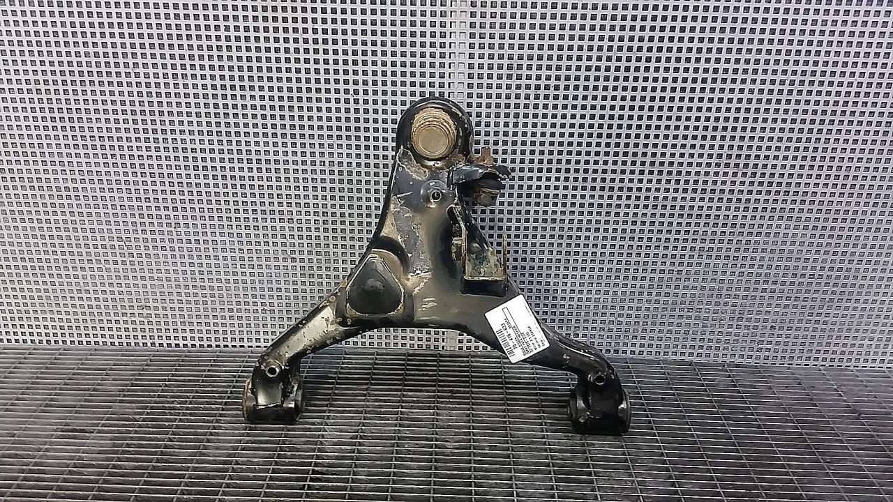 BRAT FATA INFERIOR STANGA NISSAN NAVARA 2.5 DCI - (2005 2010)