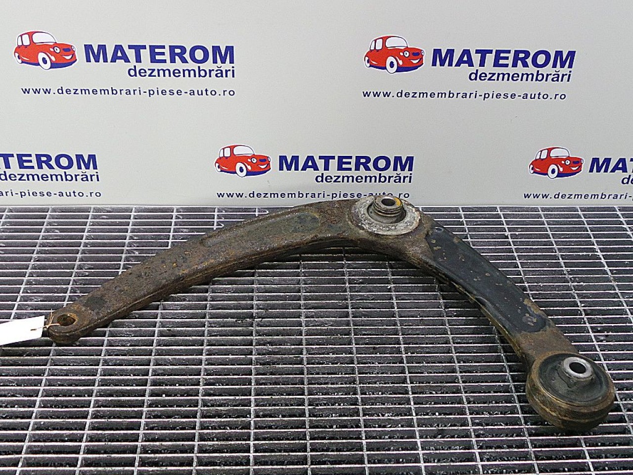 BRAT FATA INFERIOR STANGA PEUGEOT 307 307 1.6 HDI - (2001 2008)