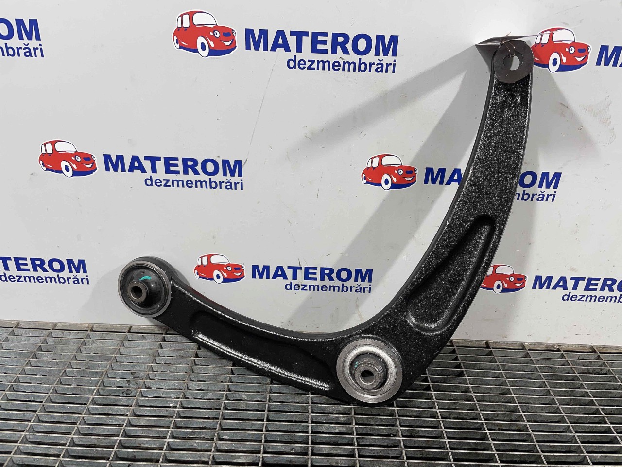 BRAT FATA INFERIOR STANGA PEUGEOT 307 CC 307 CC 2.0 INJ - (2003 2009)
