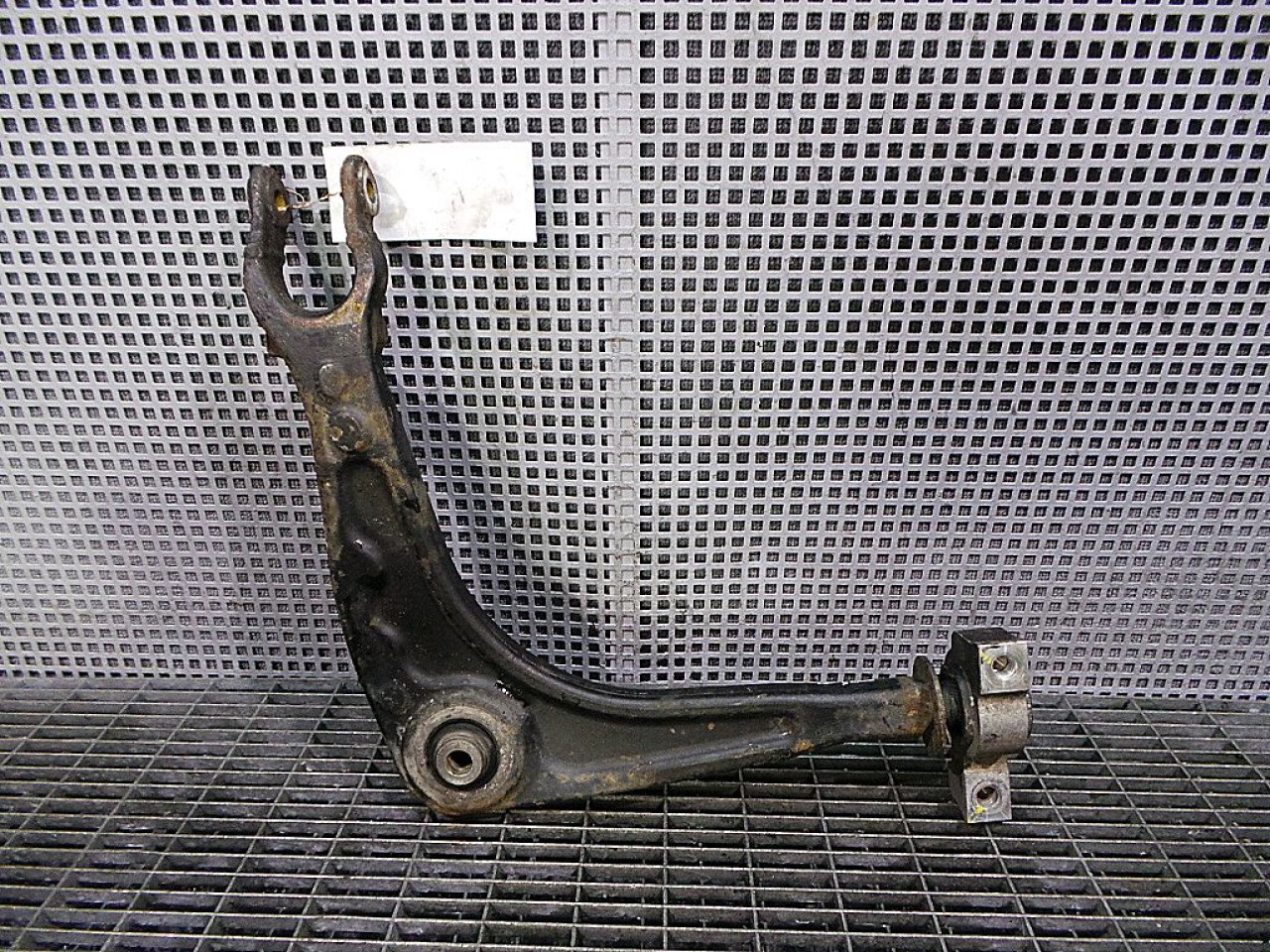 BRAT FATA INFERIOR STANGA PEUGEOT 407 1.6 HDI - (2004 2008)