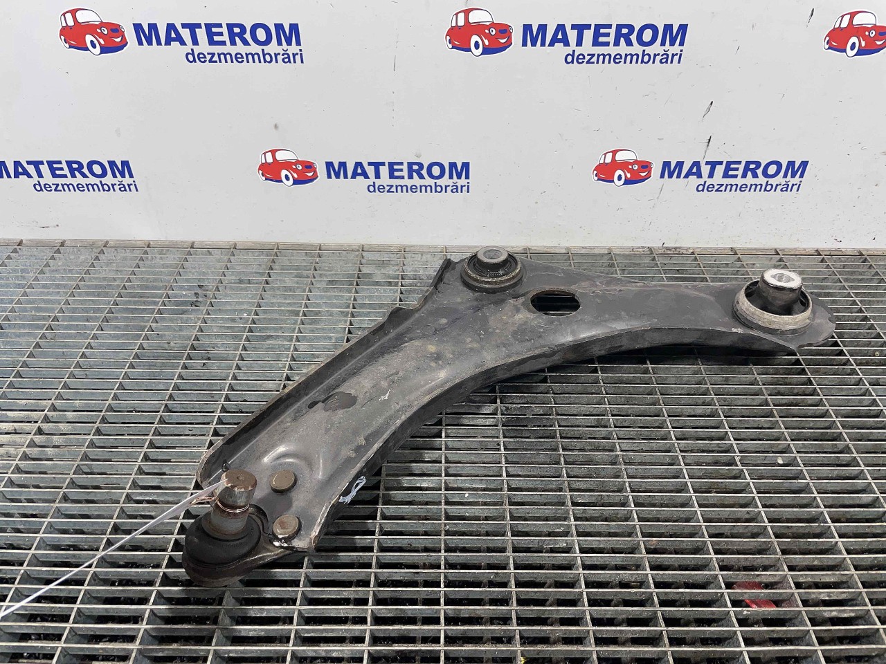BRAT FATA INFERIOR STANGA RENAULT MEGANE MEGANE 1.5 DCI - (2016 2020)