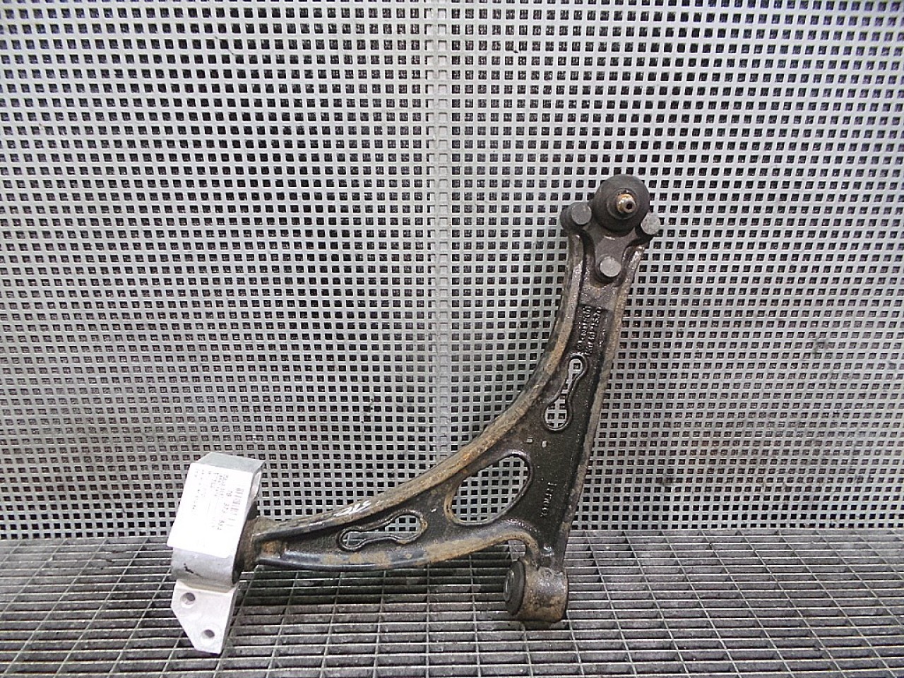 BRAT FATA INFERIOR STANGA SEAT LEON 2.0 TDI - (2006 2012)