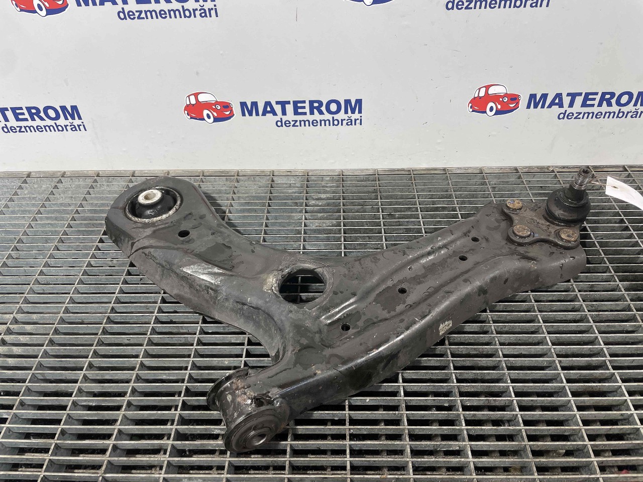 BRAT FATA INFERIOR STANGA SEAT TOLEDO 1.4 TDI - (2012 2019)