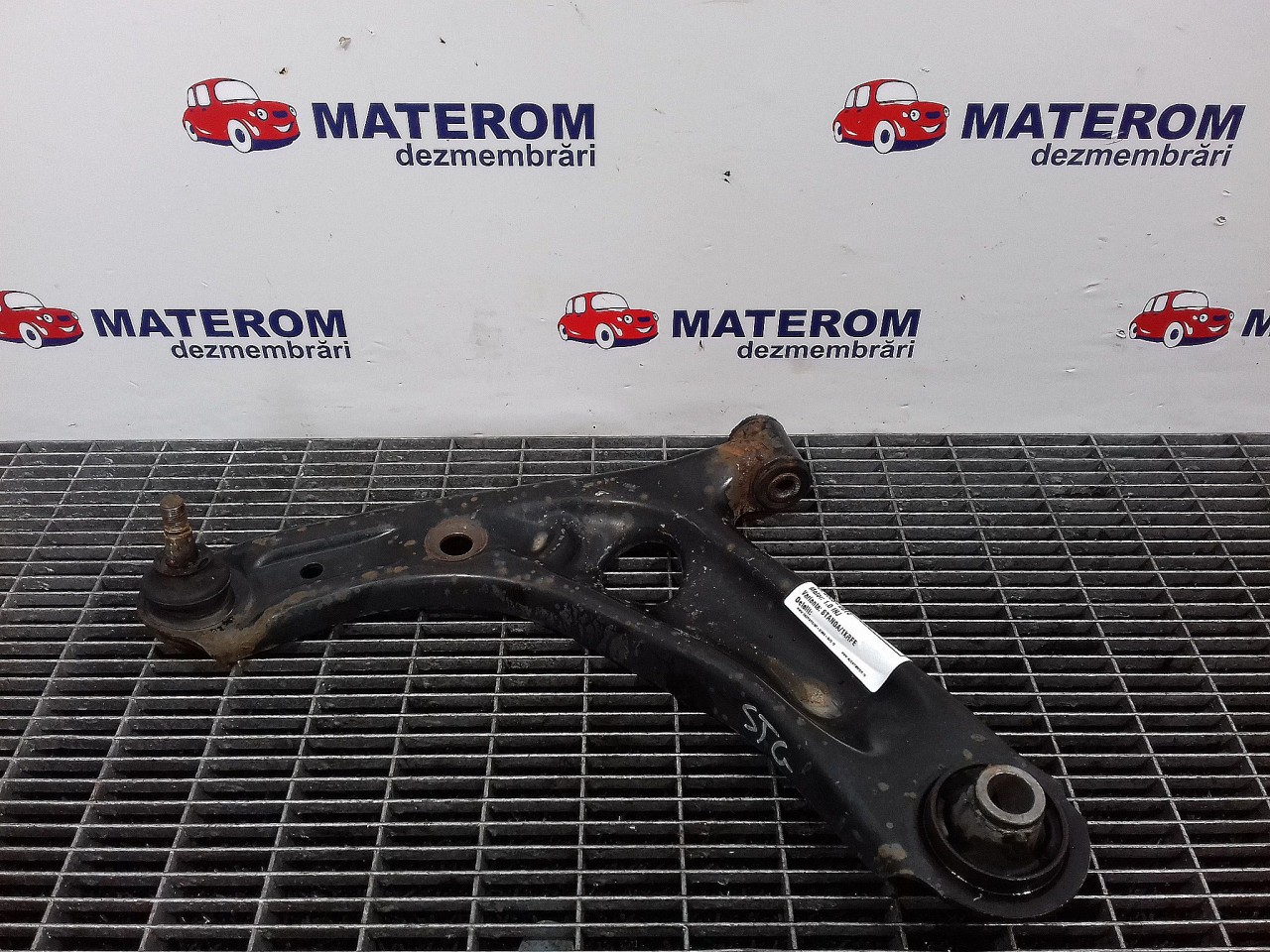 BRAT FATA INFERIOR STANGA TOYOTA AYGO 1.0 INJ - (2005 2014)