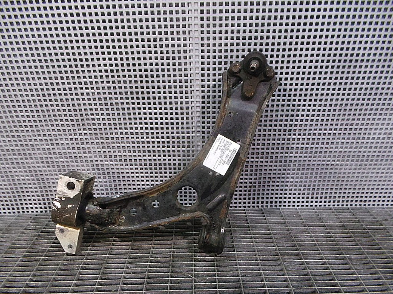 BRAT FATA INFERIOR STANGA VW JETTA III JETTA III 1.9 TDI - (2005 2010)