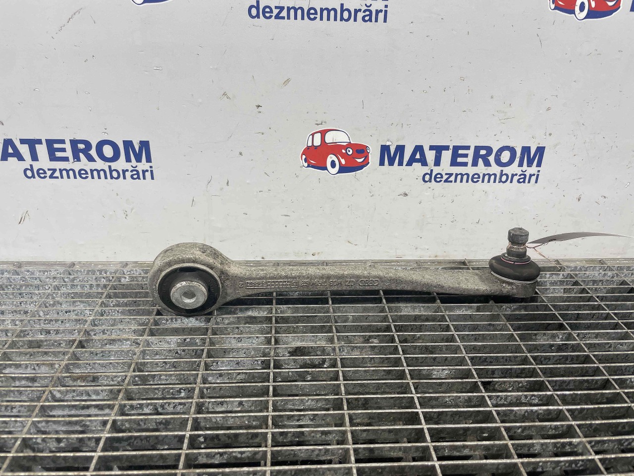 BRAT FATA SUPERIOR DREAPTA AUDI A4 A4 2.0 TDI - (2012 2015)