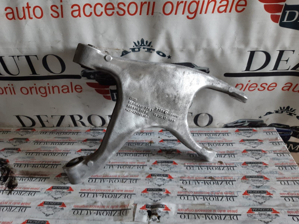 Brat inferior dreapta spate 8R0505312F Audi A8 4H 3.0 tdi quattro cpna 239 cai