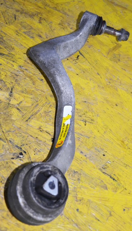 Brat mic sau mare stanga fata BMW E65 E66 SERIA 7 / 31126755835