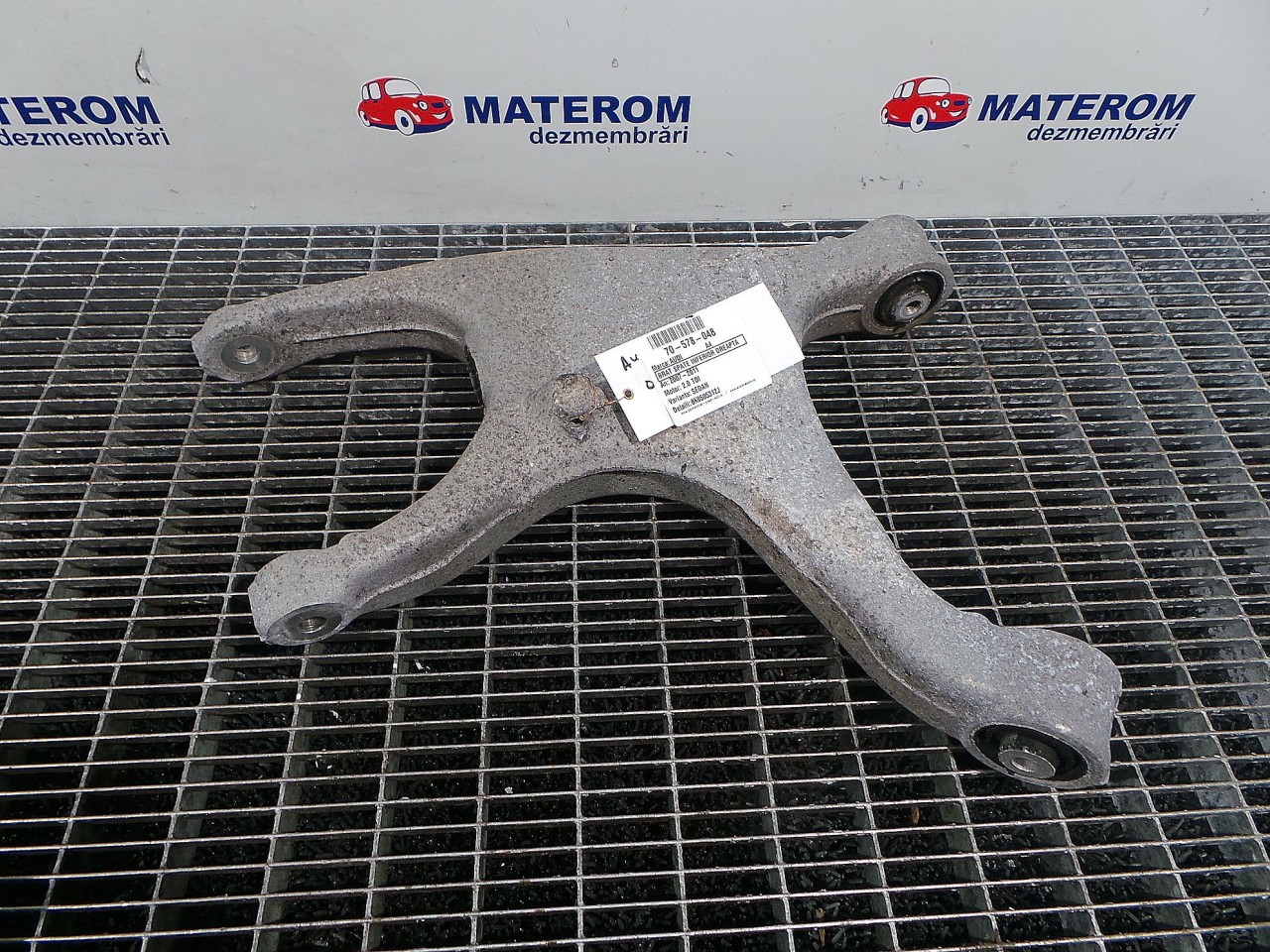 BRAT SPATE INFERIOR DREAPTA AUDI A4 A4 2.0 TDI - (2007 2011)