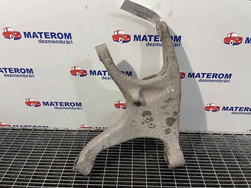 BRAT SPATE INFERIOR DREAPTA AUDI A6 A6 - - (2011 2015)