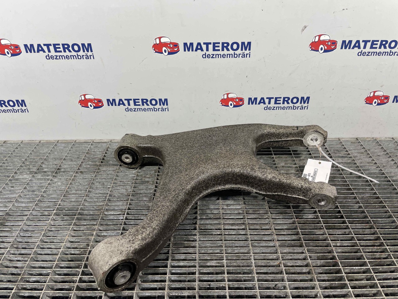 BRAT SPATE INFERIOR DREAPTA AUDI A6 A6 - - (2011 2015)