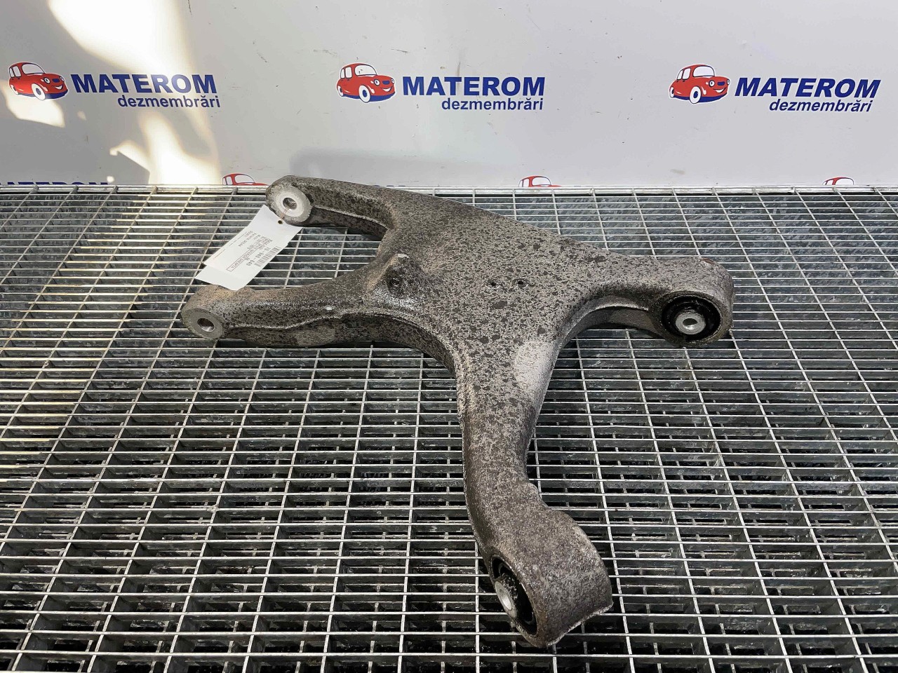 BRAT SPATE INFERIOR DREAPTA AUDI A6 A6 - - (2011 2015)