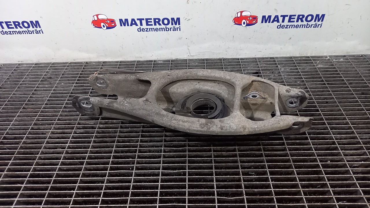 BRAT SPATE INFERIOR DREAPTA BMW SERIA 3 E 90 - - (2004 2007)