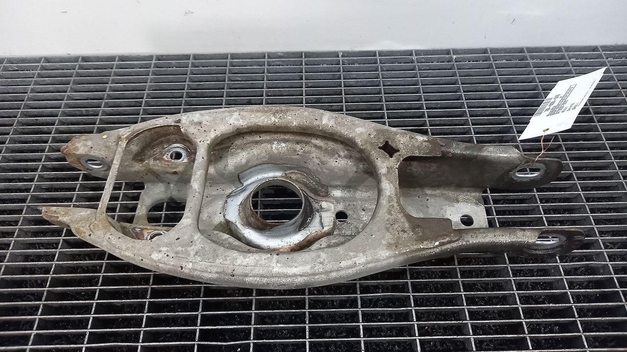 BRAT SPATE INFERIOR DREAPTA BMW X1 X1 - - (2009 2015)