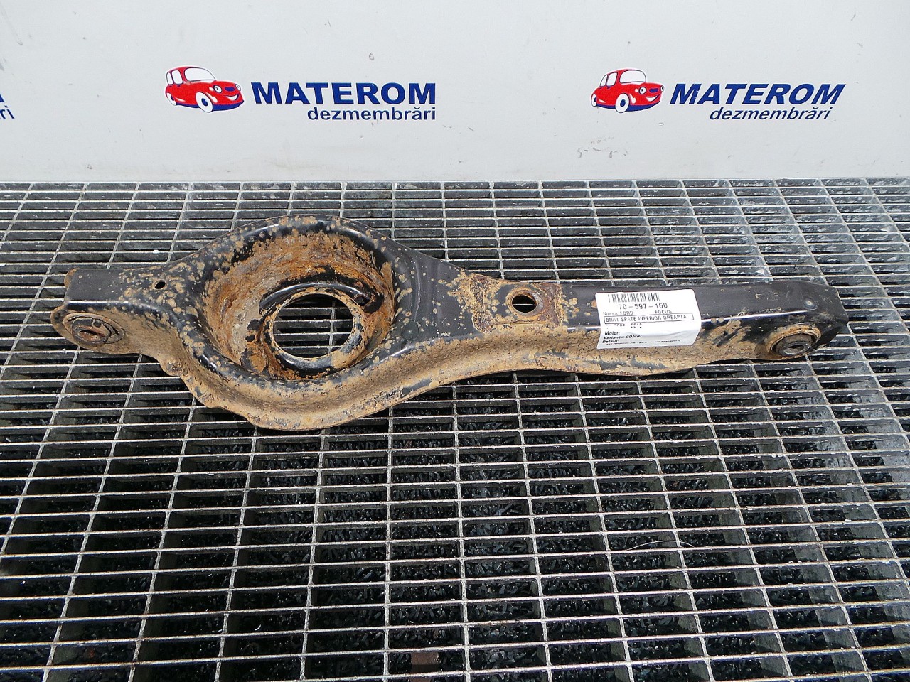 BRAT SPATE INFERIOR DREAPTA FORD FOCUS FOCUS - - (2008 2010)