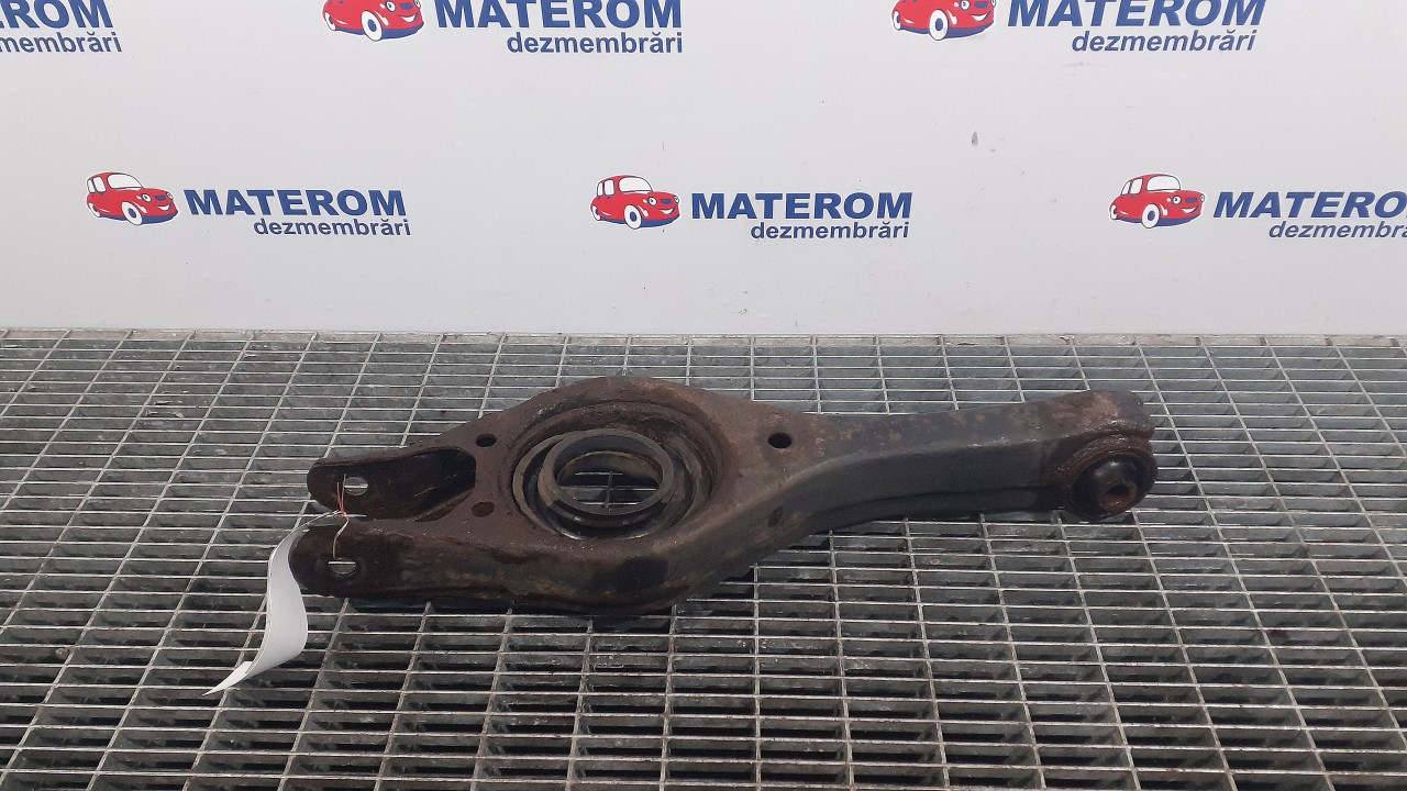 BRAT SPATE INFERIOR DREAPTA HYUNDAI I 30 I 30 - - (2007 2012)