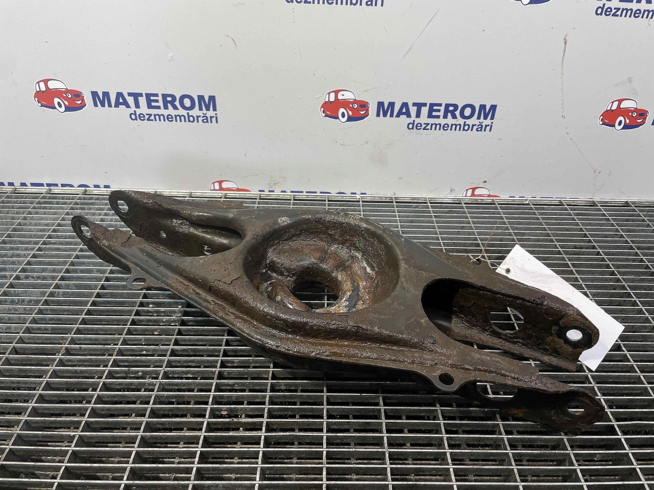 BRAT SPATE INFERIOR DREAPTA MERCEDES C-CLASS - - (2007 2011)