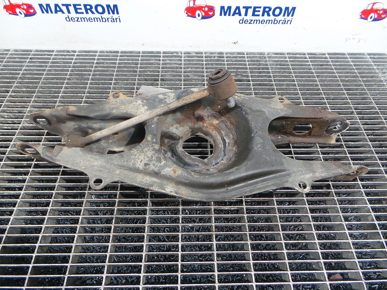 BRAT SPATE INFERIOR DREAPTA MERCEDES E-CLASS - - (2009 2013)